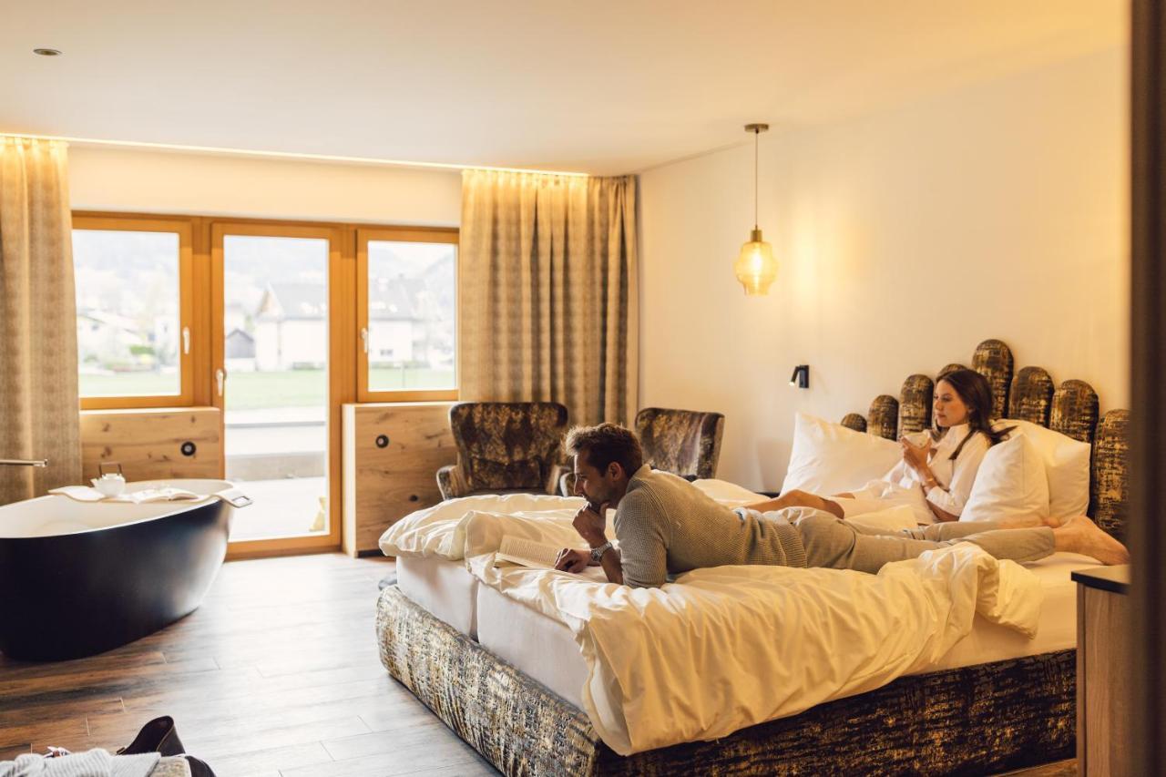 Hotel Jägerhof Zams Exteriör bild