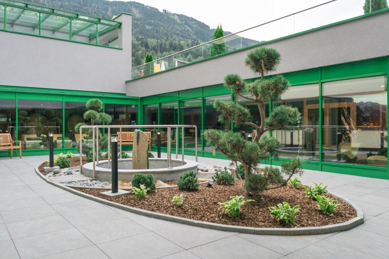 Hotel Jägerhof Zams Exteriör bild